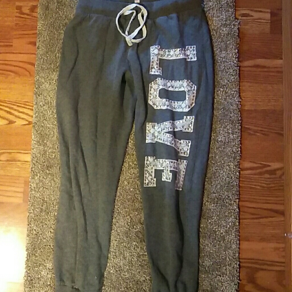Sweat pants